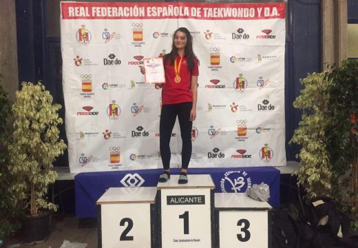 O Concello de Oroso felicita á orosá Sara Gacio Cendal pola súa medalla de bronce no Open de España 2017 de taekwondo